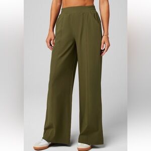Fabletics downtown wide leg pant NWT